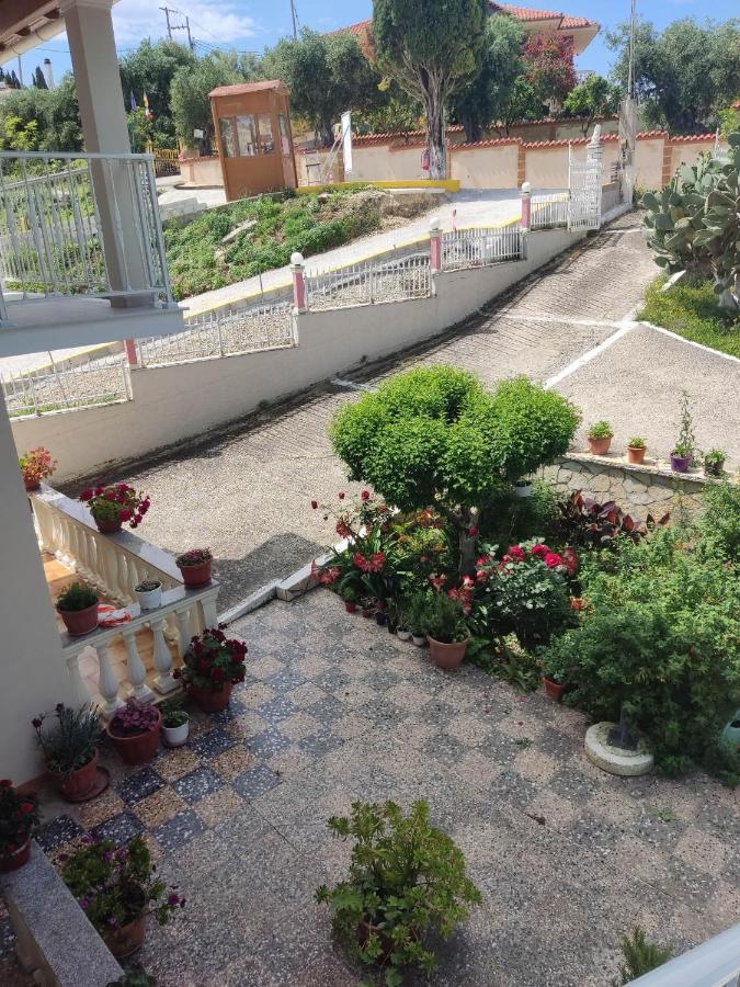 House Belelis Apartment